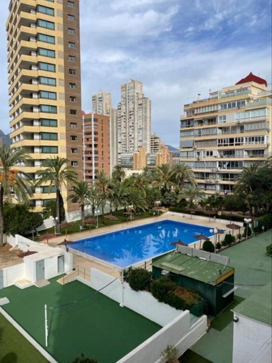 Happy Loix Wifi Aa Garage Pool Apartment Benidorm Exterior photo